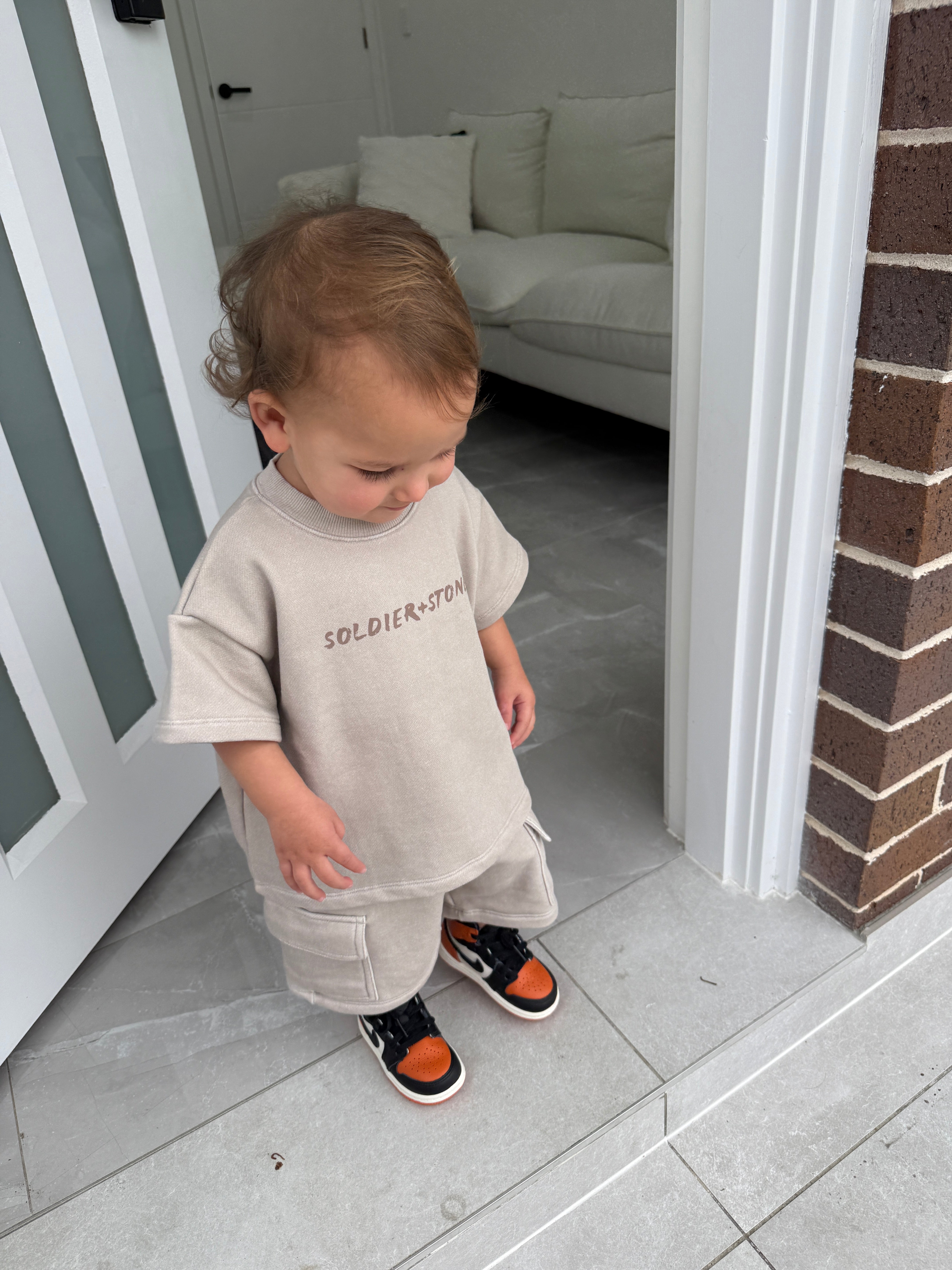 Signature Cargo Tee (Stone)