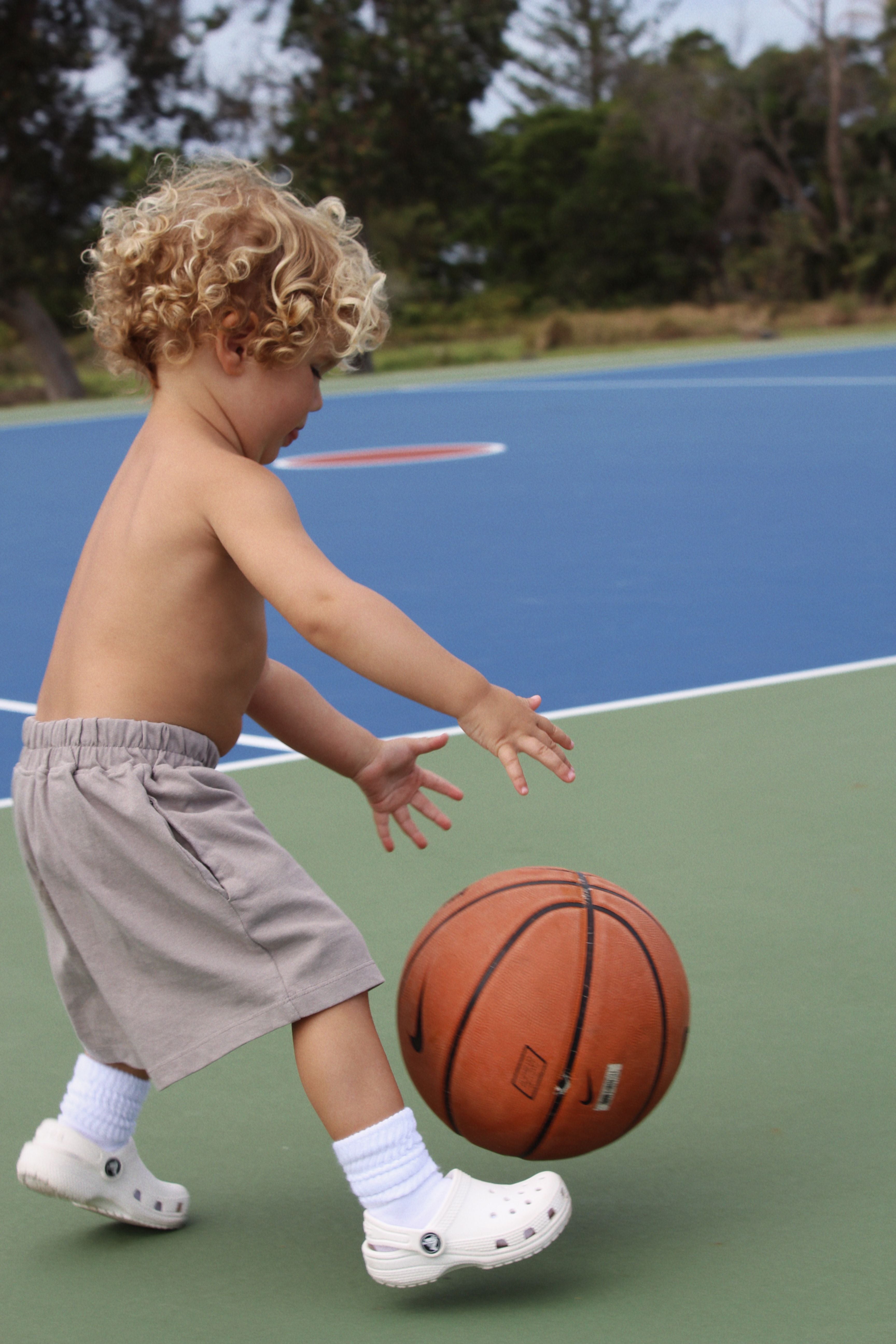 Basketball Shorts: Brown