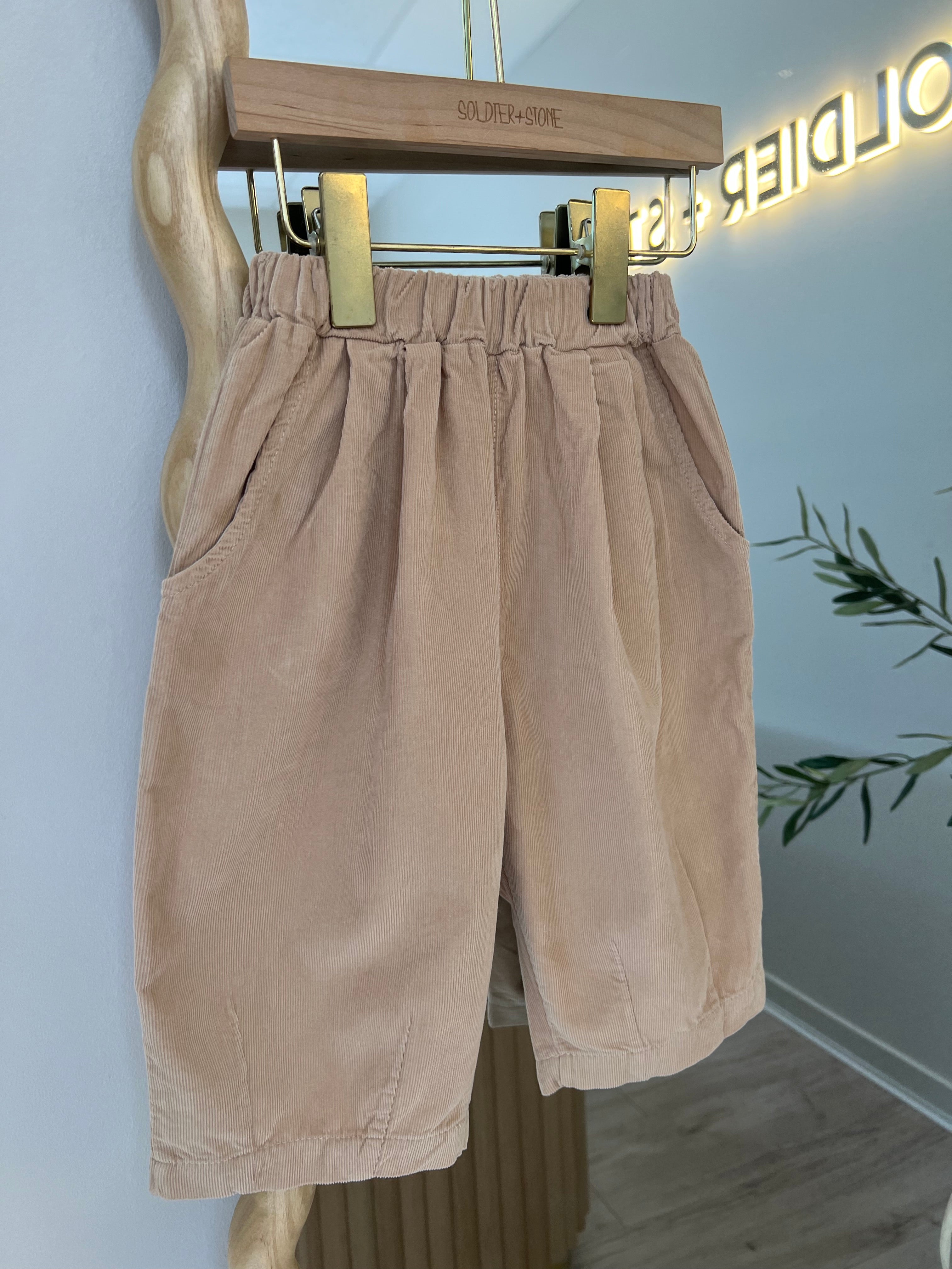 Lou Pants: Beige